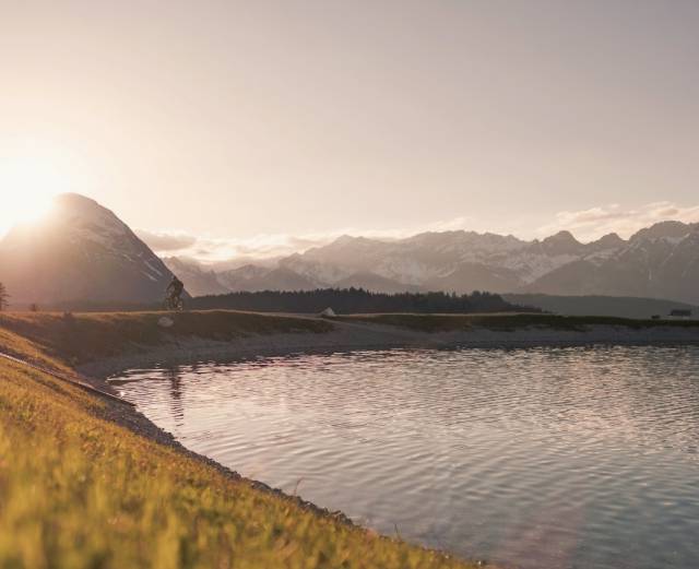 Herbstgold am Gschwandtkopf - Sacher Seefeld